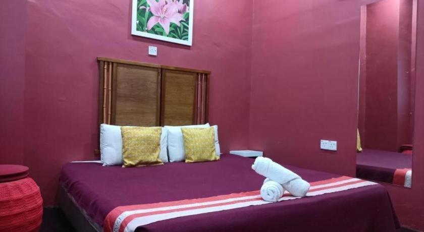 Oyasumi Hotel Kulim Exterior foto
